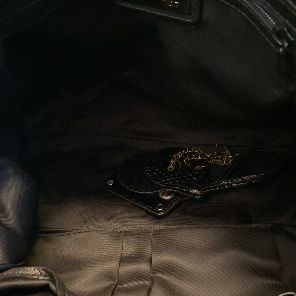 Baccini Black Leather Shoulder Bag with Gray Trim